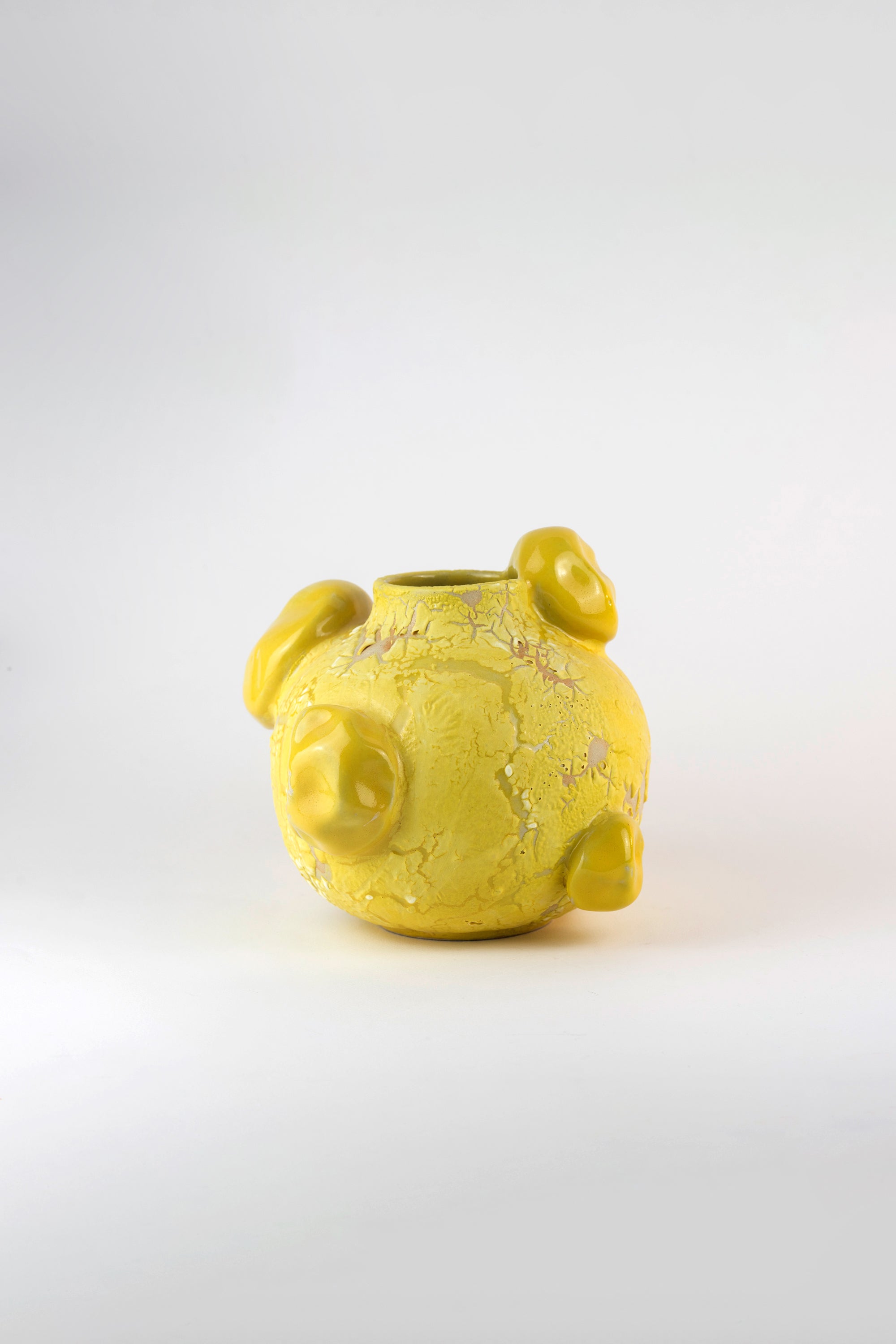 VOA: Yellow blister vase (Thumbnail)