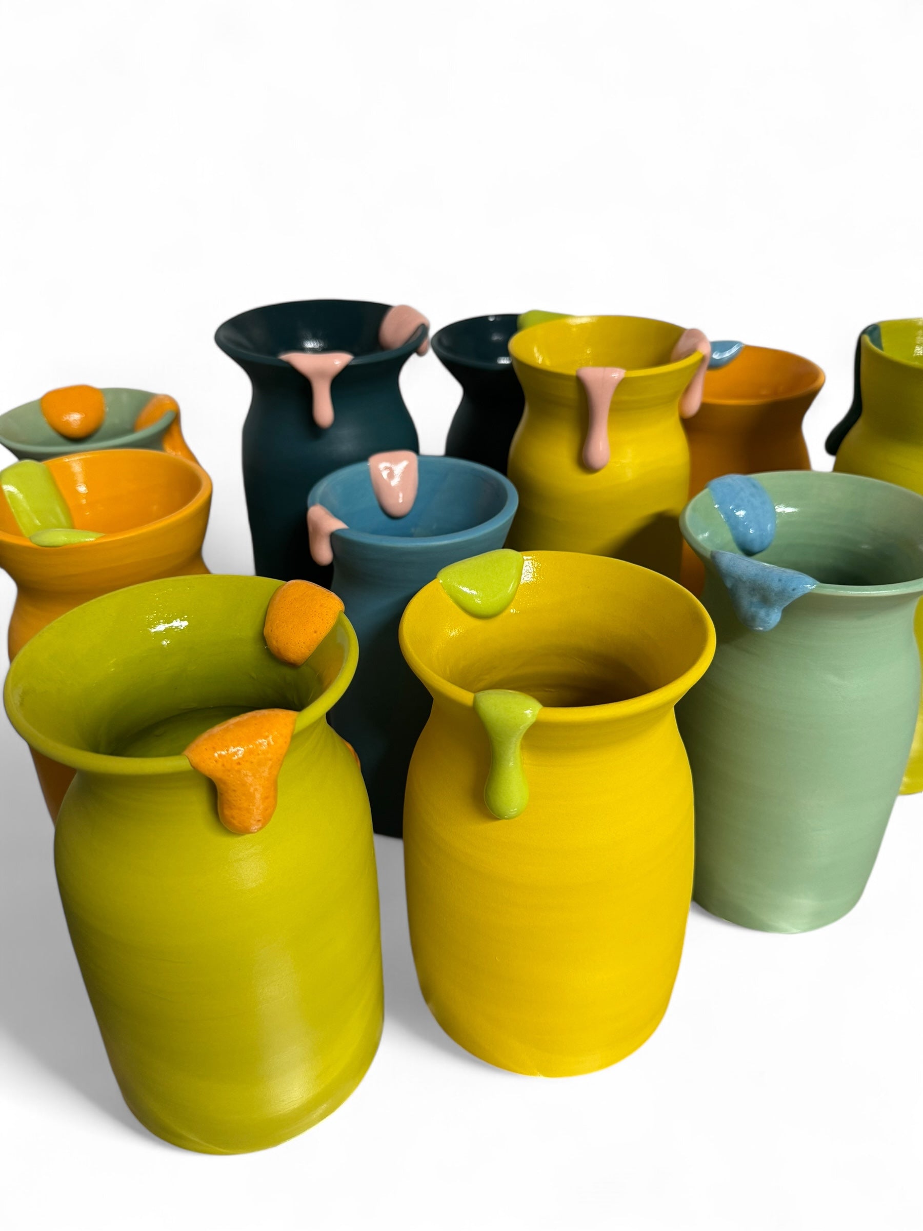 VOA, product: Amarillo + Pistacho Vase (Fig. 3)