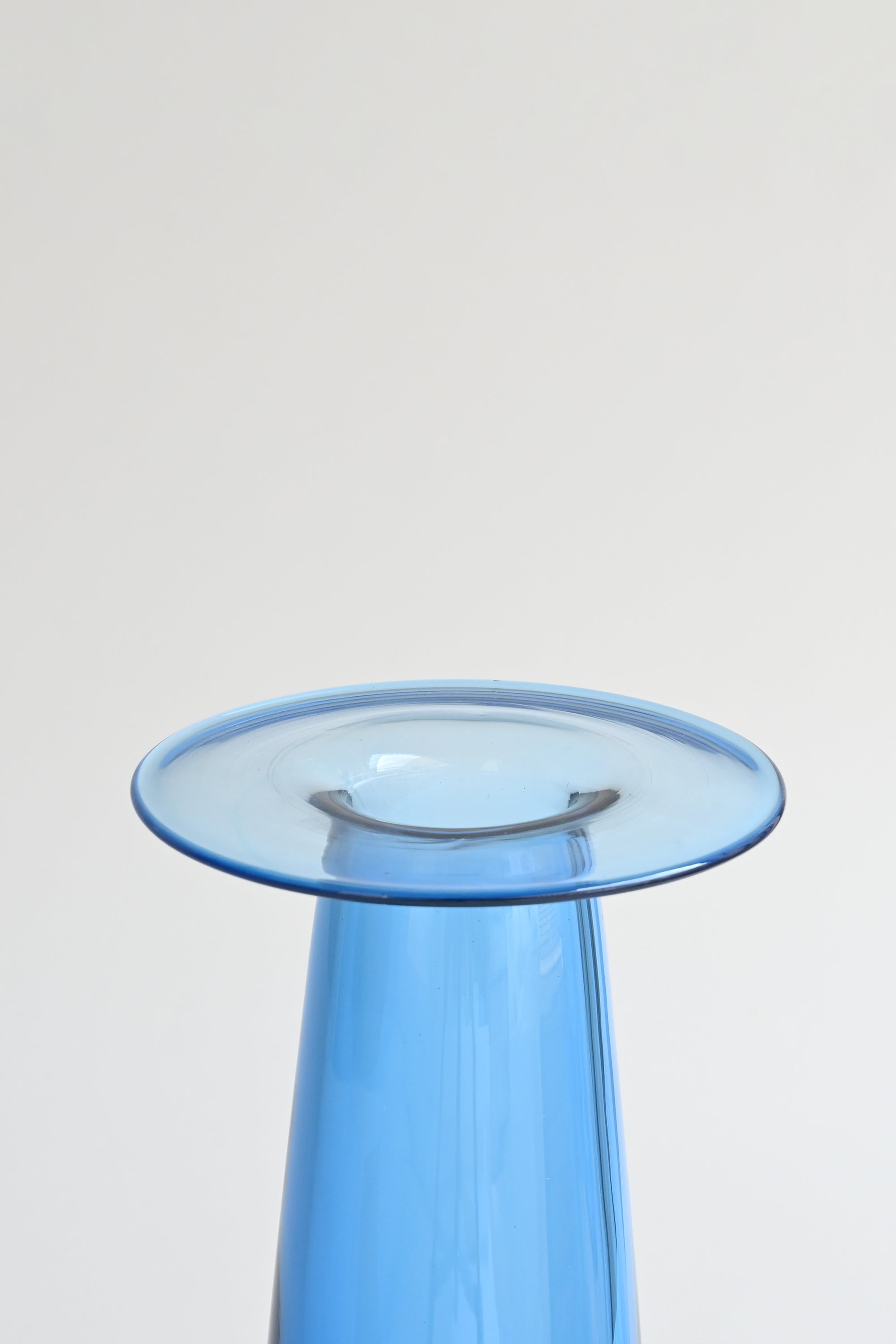 VOA, product: Quijote (L) light blue (Fig. 3)