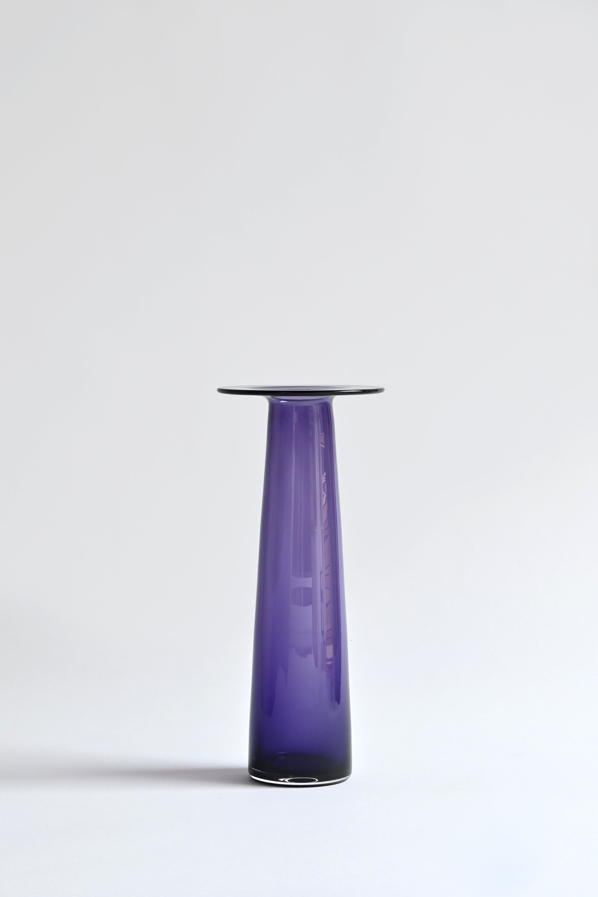 VOA, product: Quijote (L) purple (Fig. 2)