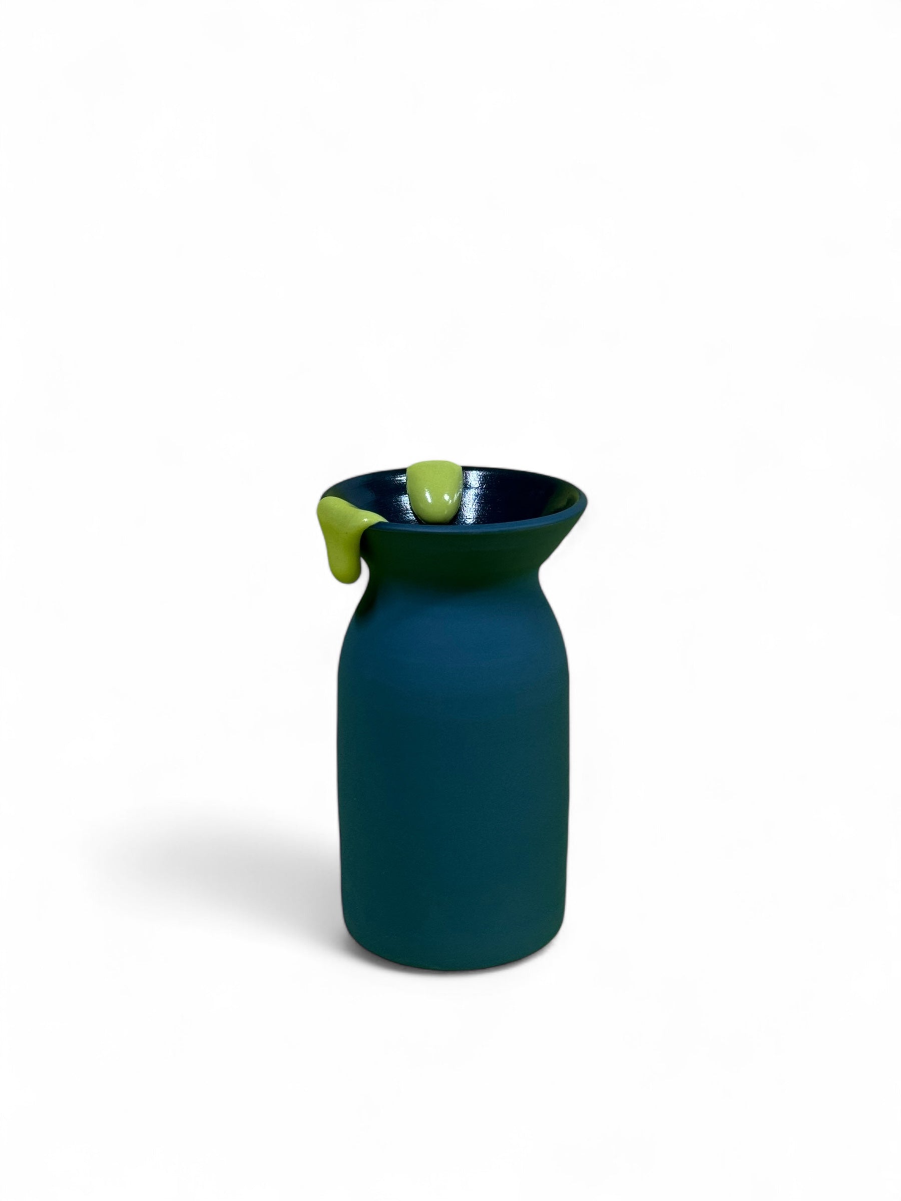 VOA, product: Verde Turquesa + Pistacho Vase (Fig. 3)