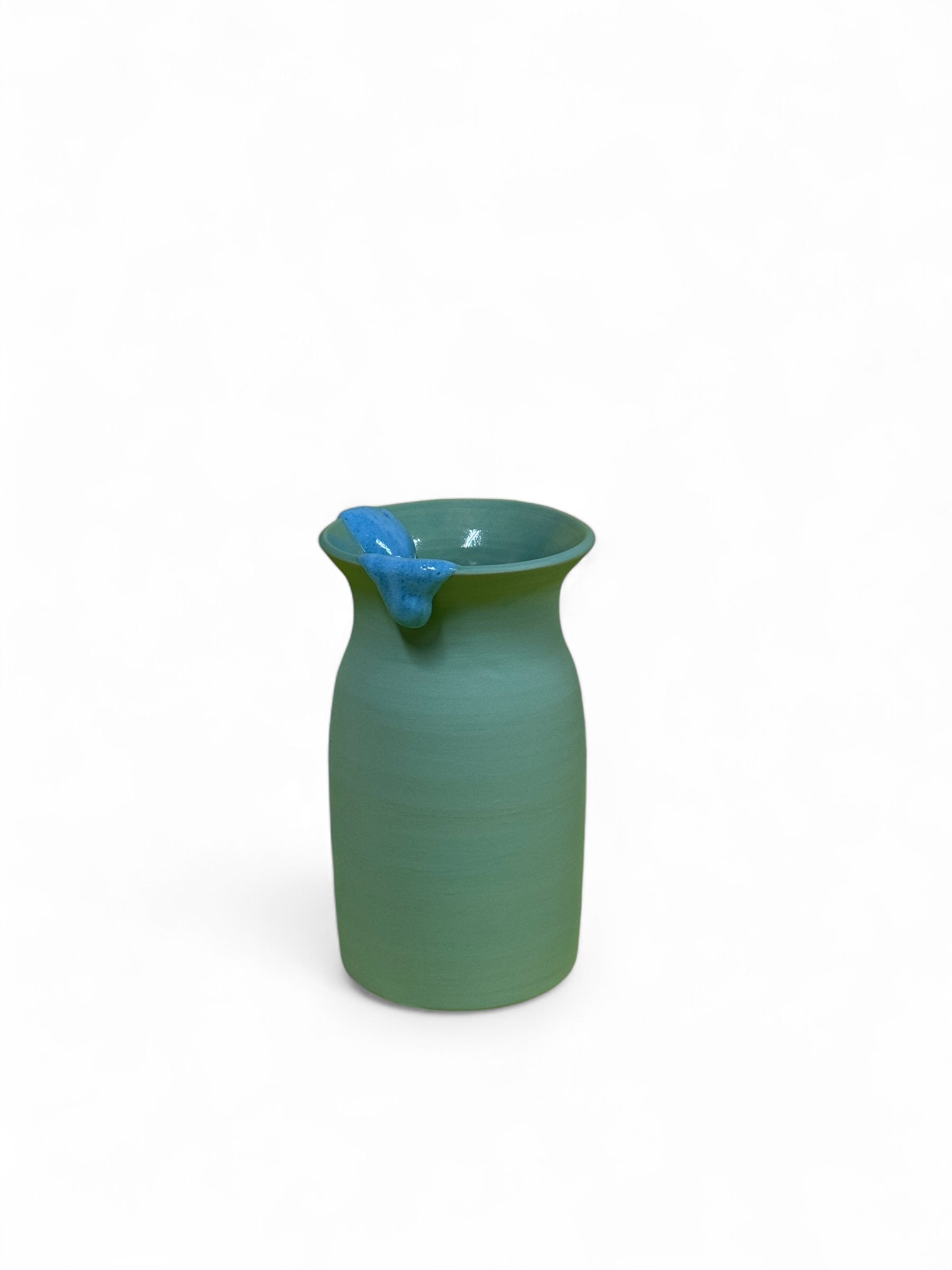 VOA, product: Verde Victoria + Azul Vase (Fig. 3)