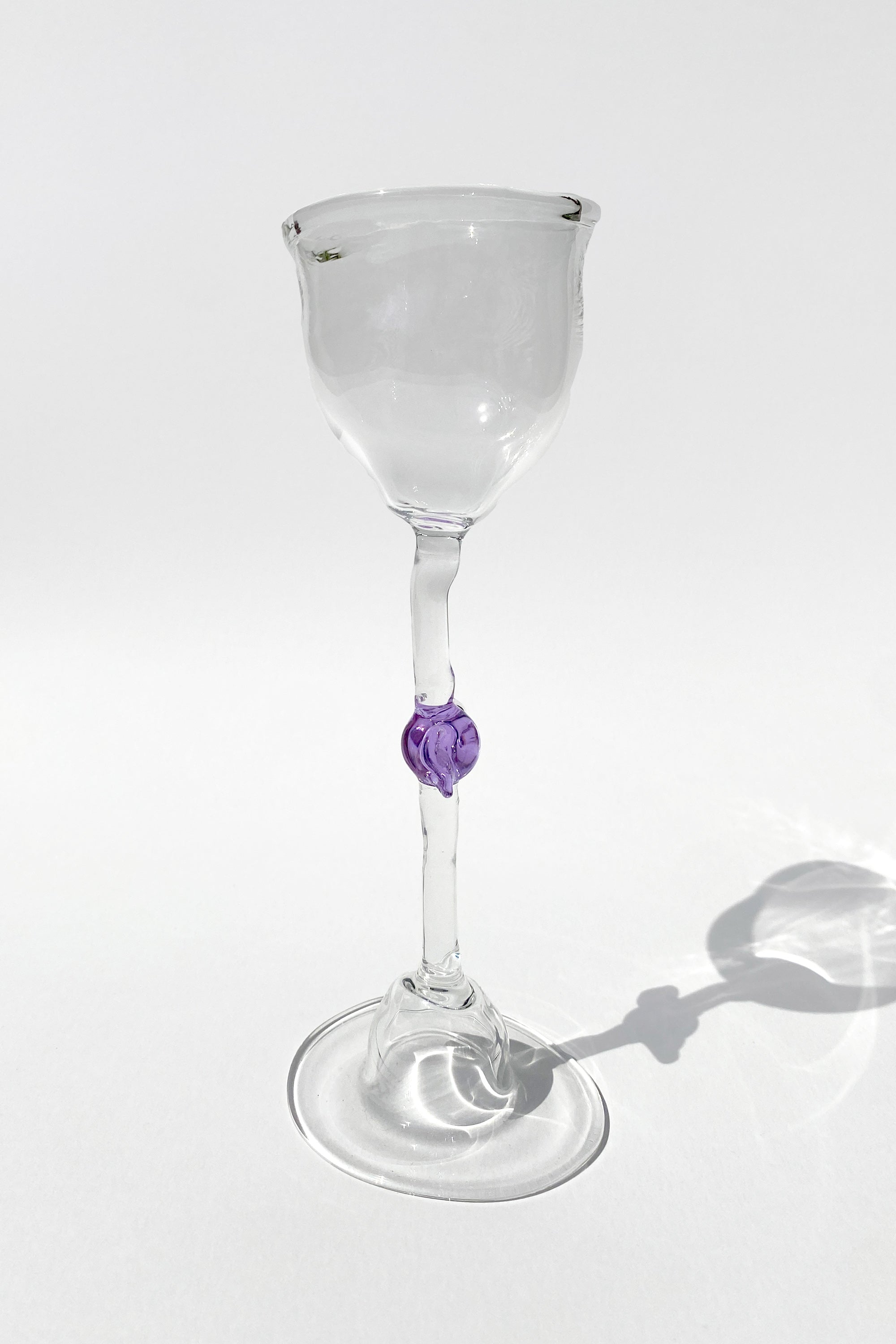 VOA: Wine glasses candy lavanda (Thumbnail)