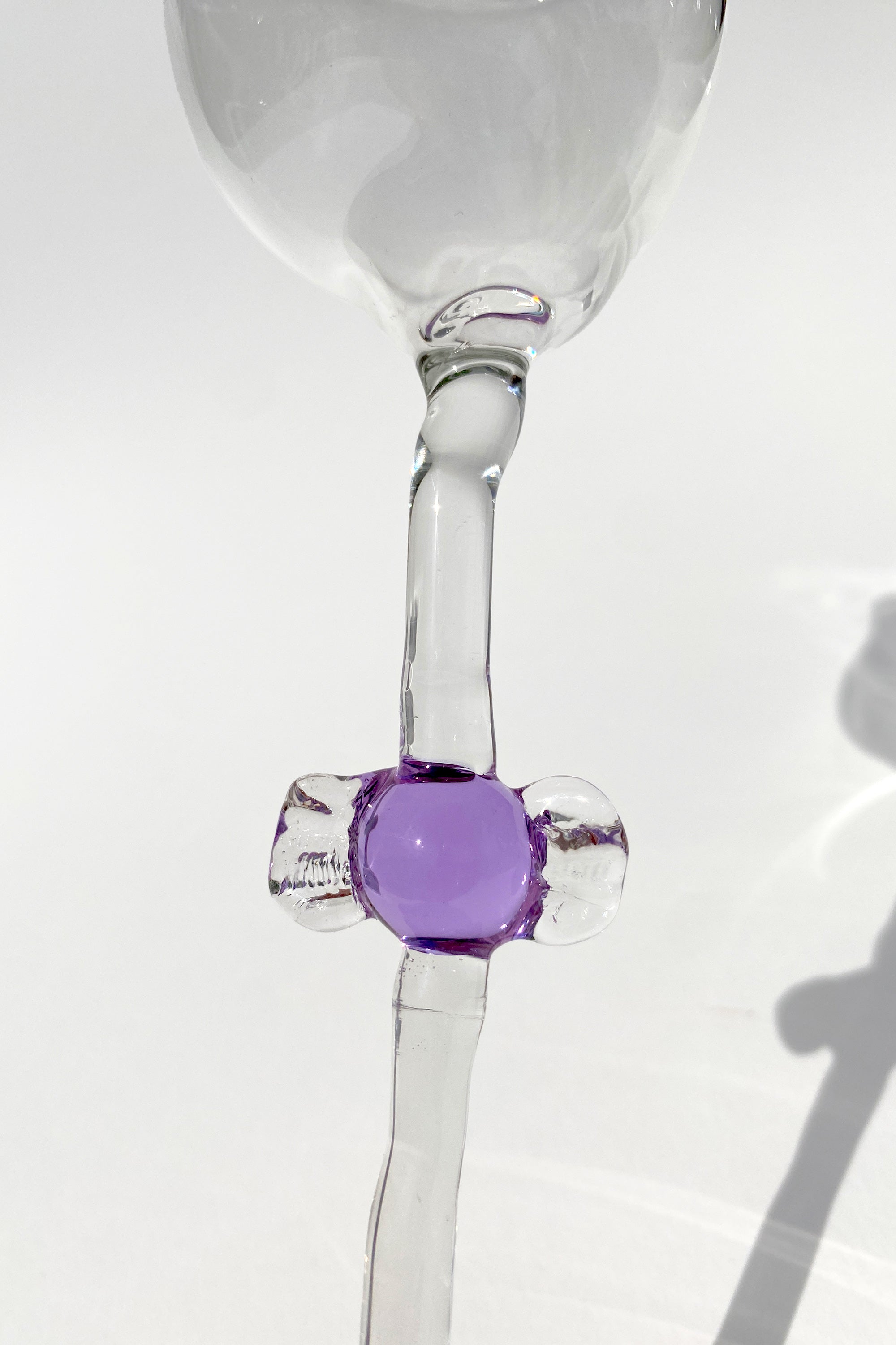 VOA, product: Wine glasses candy lavanda (Fig. 5)
