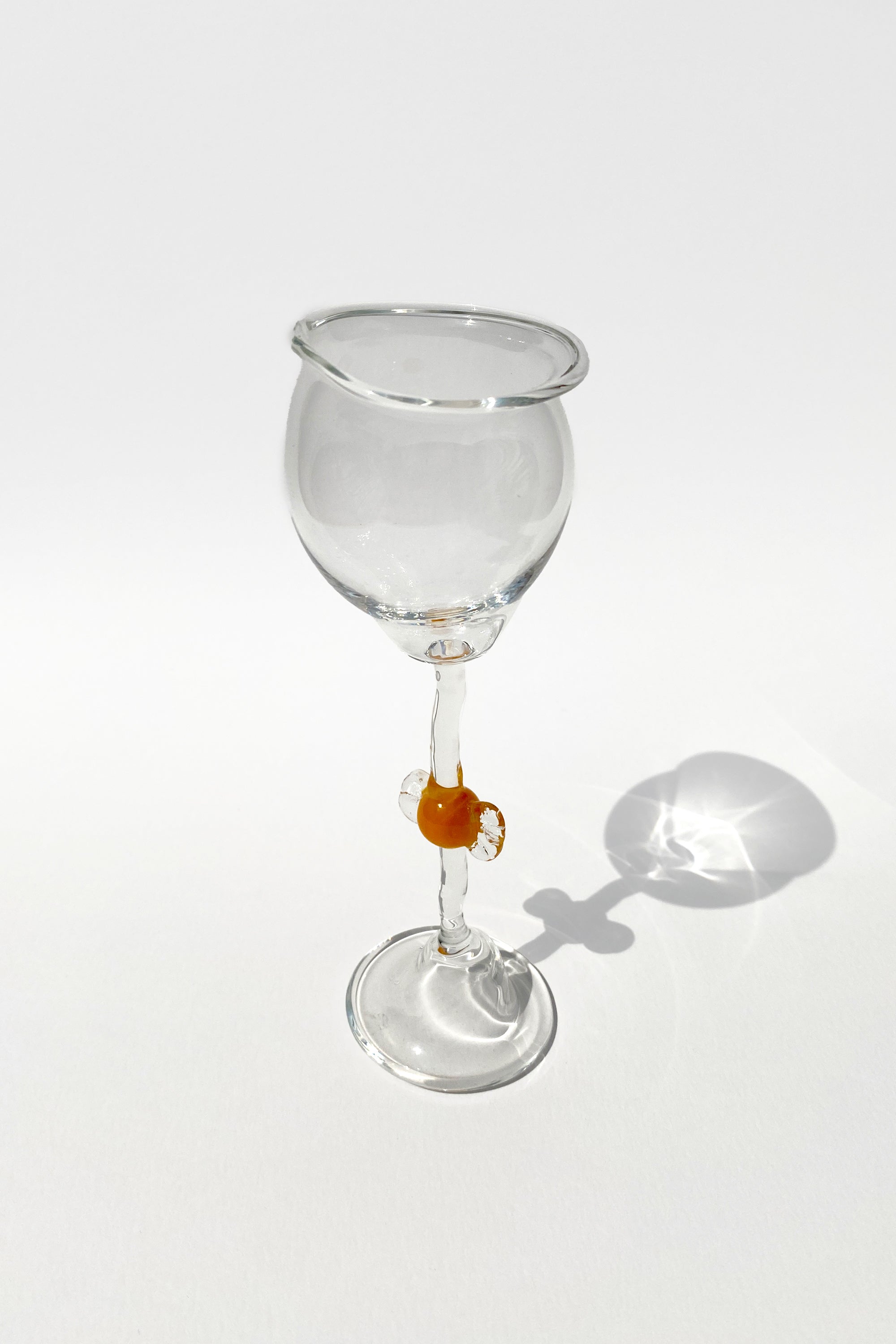 VOA, product: Wine glasses candy orange (Fig. 4)