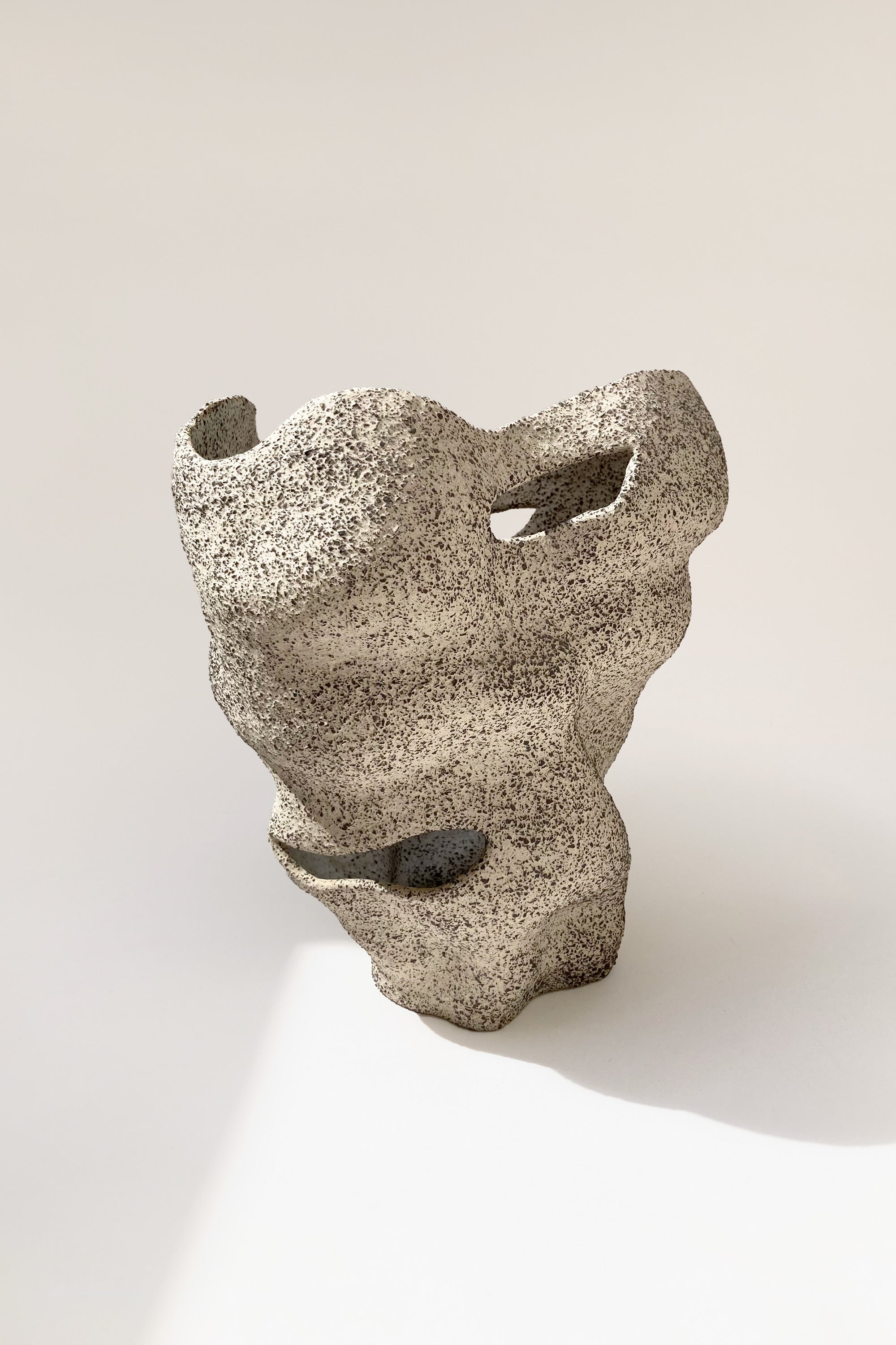 VOA, product: Coral II Vase (Fig. 5)