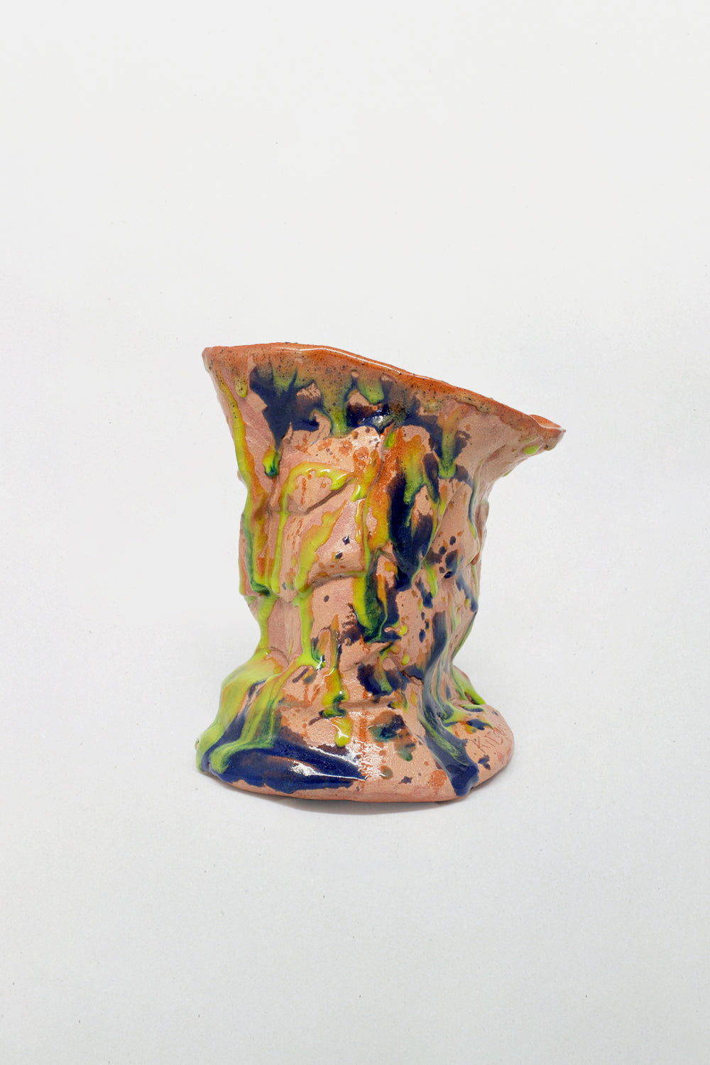 VOA, product: Macetero líquido n2 (Fig. 2)