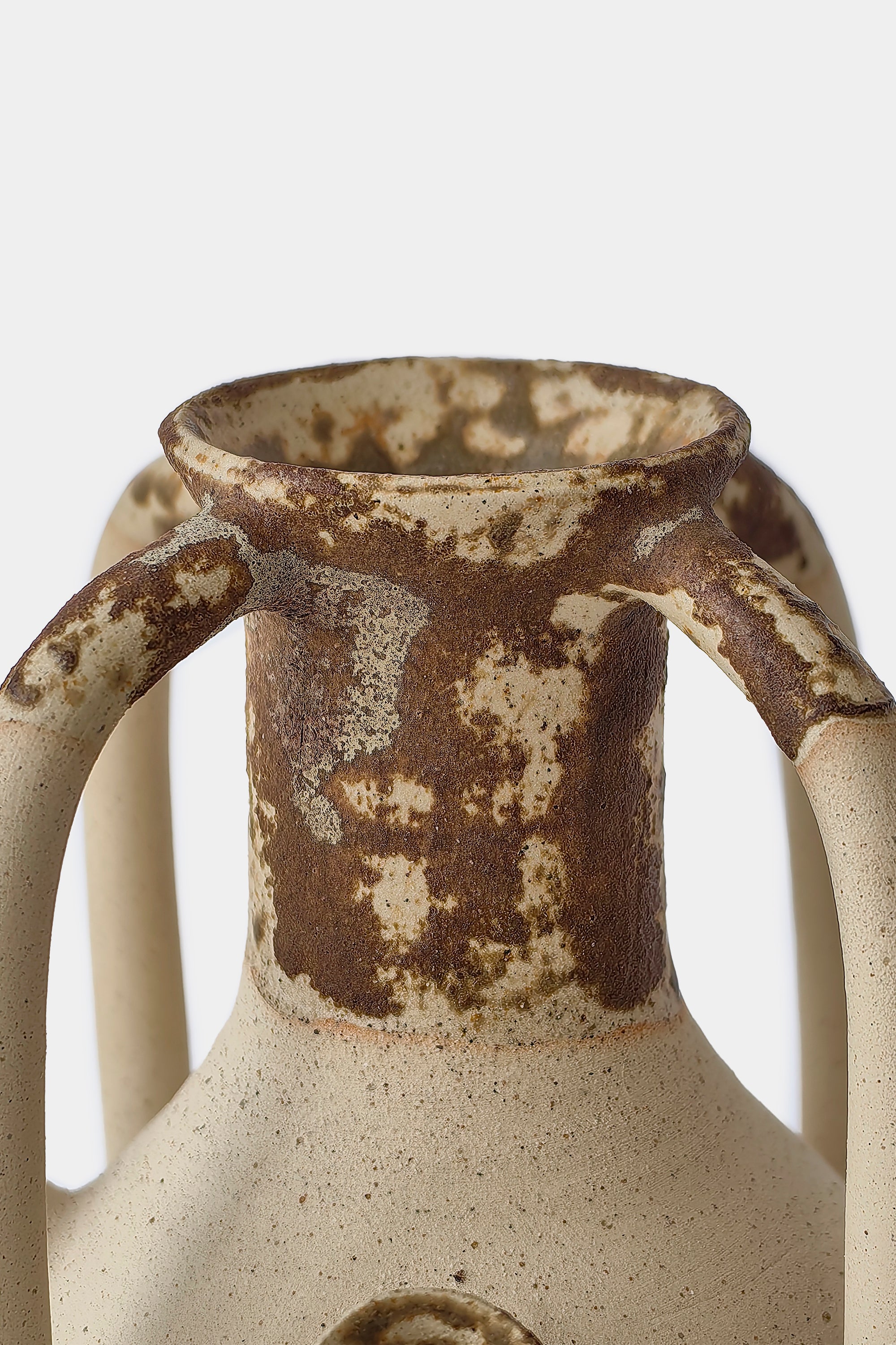 VOA, product: Estudio Formal 04 (Fig. 5)